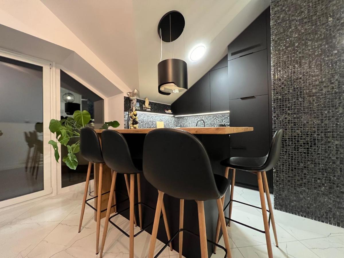 Apartamenty Pod Wieza - Tatarska Przemyśl Exterior foto
